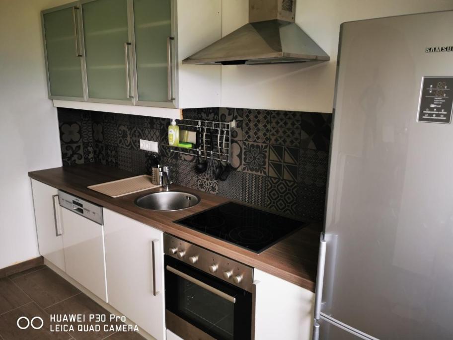 Panoramablick Exklusiv Appartement Villach Buitenkant foto