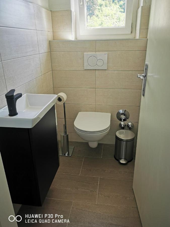 Panoramablick Exklusiv Appartement Villach Buitenkant foto